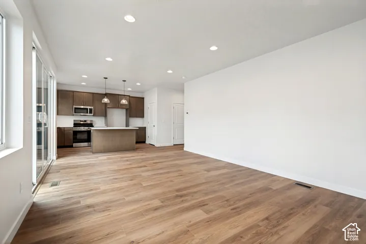6745 S Quarter Creek Drive Dr #251, West Jordan, Utah 84081