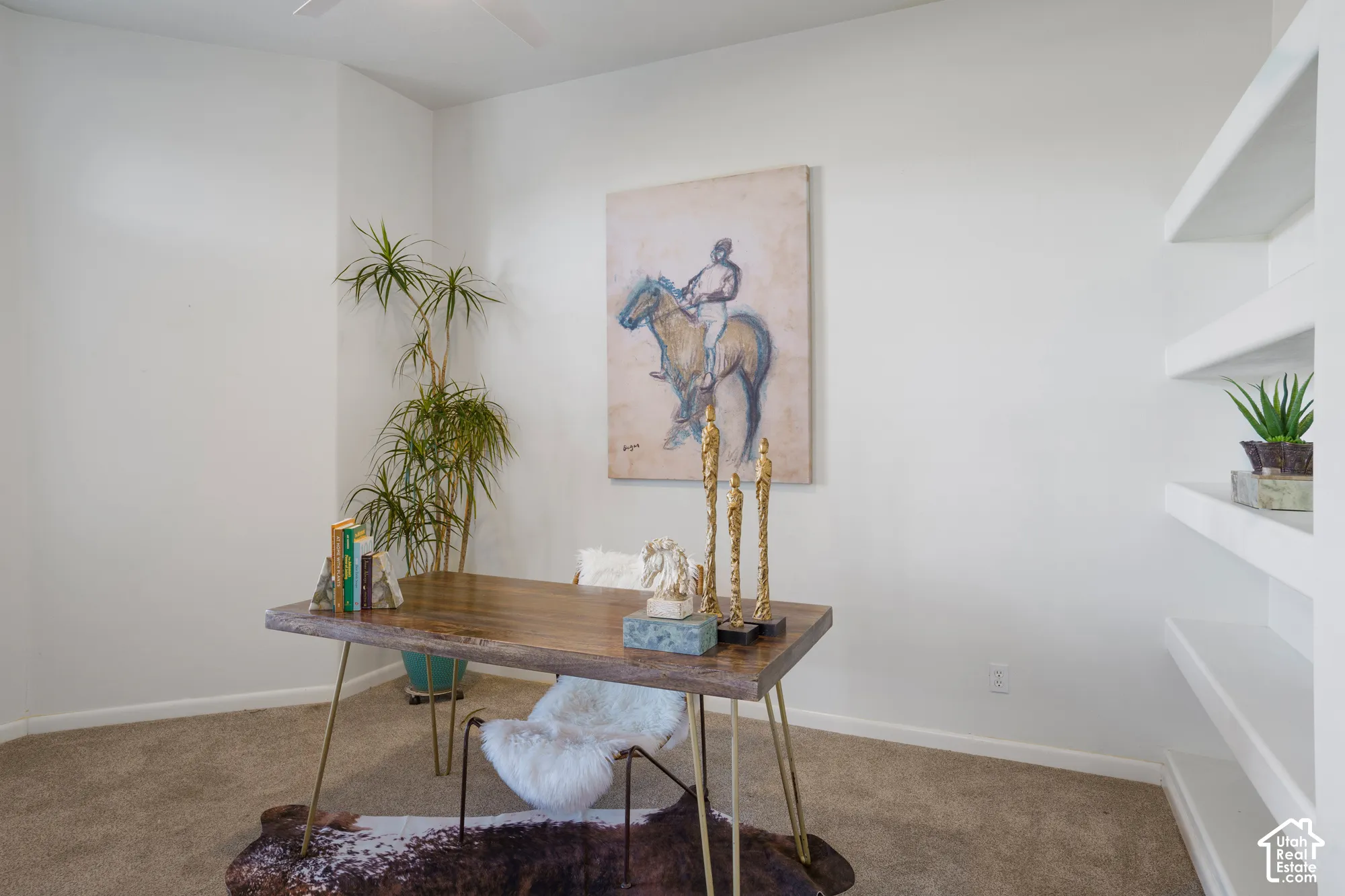 Wall-to-wall carpeting and neutral wall tones