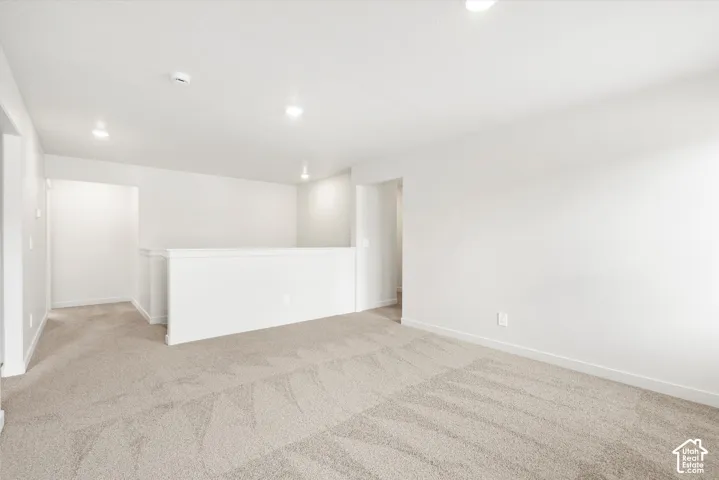 **DICSLAIMER** Interior package may vary.  Recessed ceiling lighting, light-toned wall finishes, and neutral carpeting