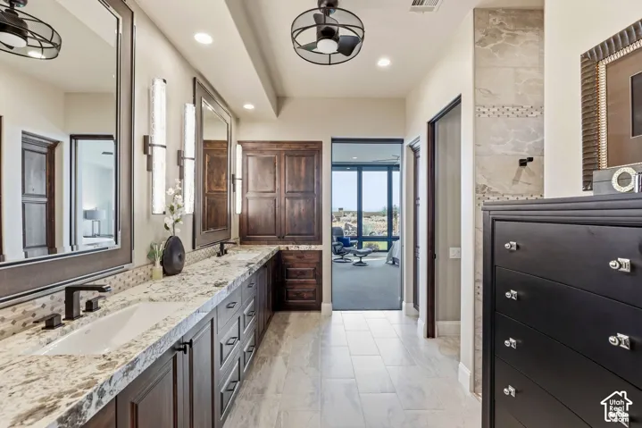 1500 E Split Rock Dr #154, Ivins, Utah 84738