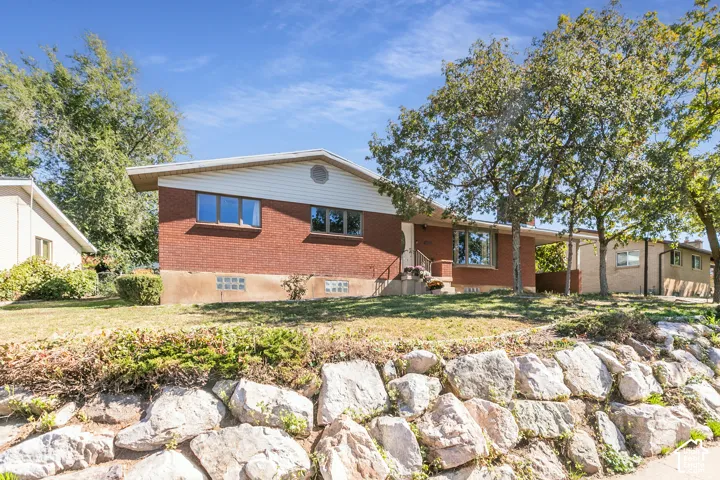 4624 Madison Ave, South Ogden, Utah 84403