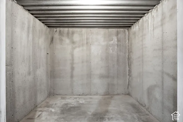 Large cold storage