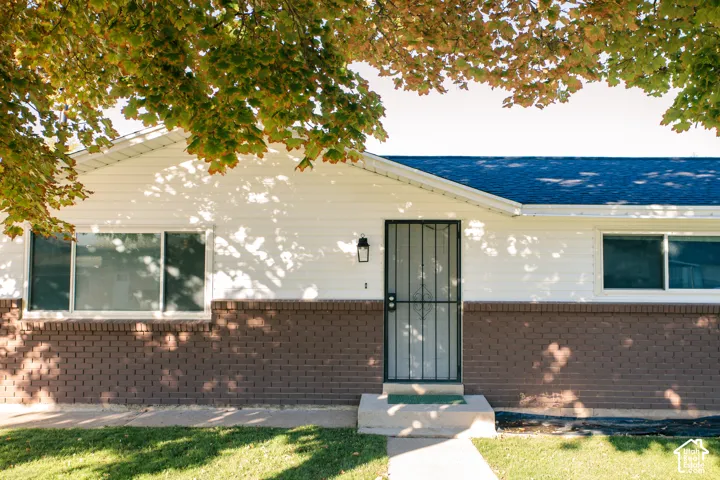 2108 S Main St, Clearfield, Utah 84015