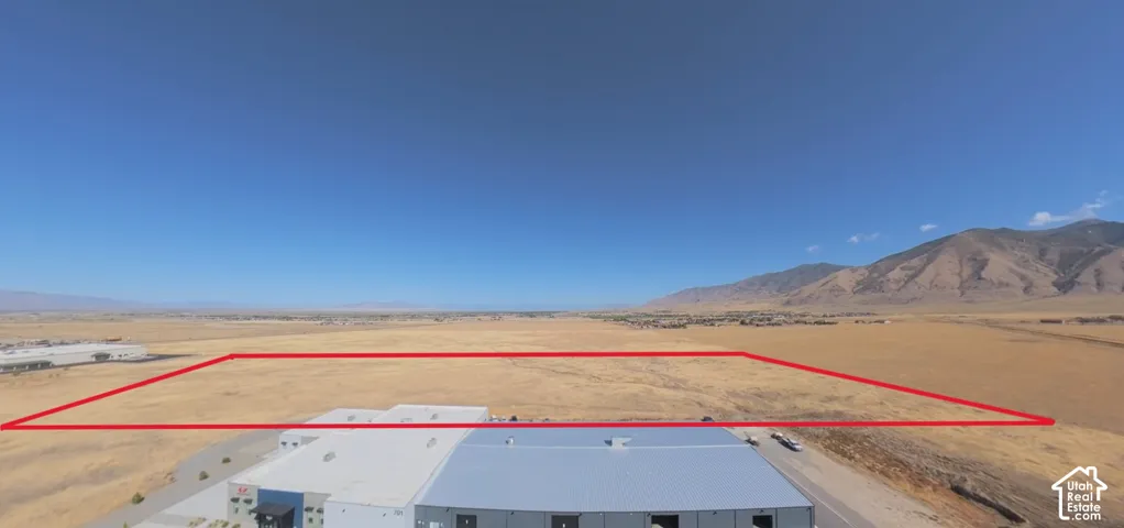 North view with approximate property outline