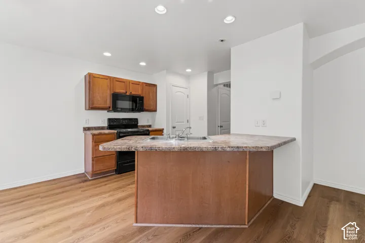 1282 N Lily Pad Dr, Spanish Fork, Utah 84660