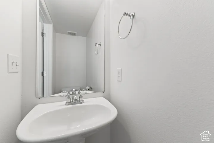 1282 N Lily Pad Dr, Spanish Fork, Utah 84660