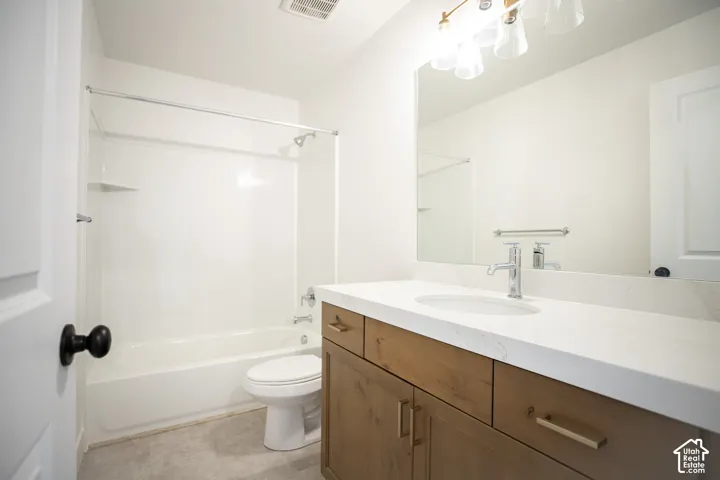 Upstairs bathroom