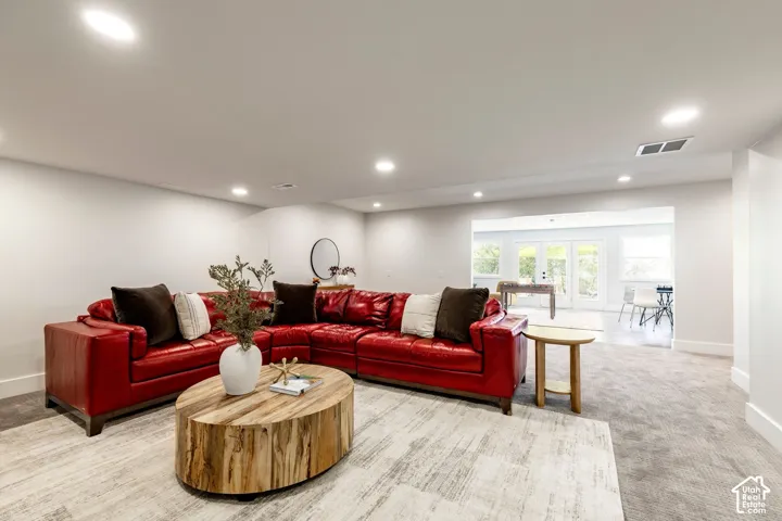 4545 S Thousand Oaks Dr, Millcreek, Utah 84124