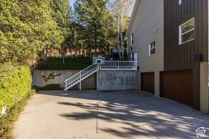4545 S Thousand Oaks Dr, Millcreek, Utah 84124