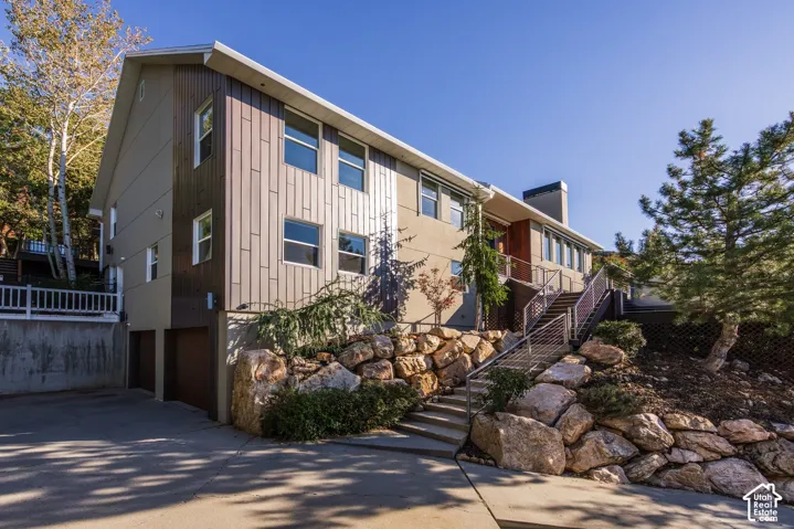 4545 S Thousand Oaks Dr, Millcreek, Utah 84124