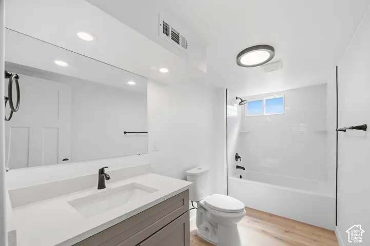 279 E 4525 S, Washington Terrace, Utah 84405