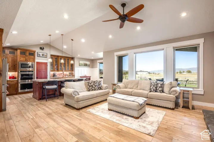 802 Spruce Way, Kamas, Utah 84036