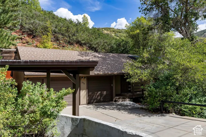 290 N Margarethe Ln, Salt Lake City, Utah 84108