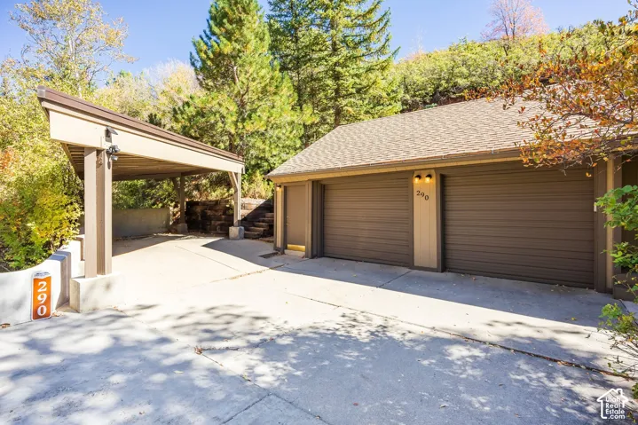 290 N Margarethe Ln, Salt Lake City, Utah 84108