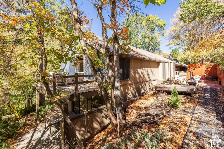 290 N Margarethe Ln, Salt Lake City, Utah 84108