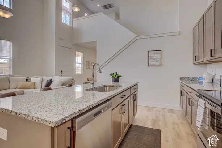 5596 S Carnelian Pkwy, St. George, Utah 84790