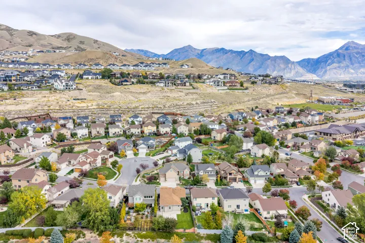 Expansive residential area with a mountainous backdrop