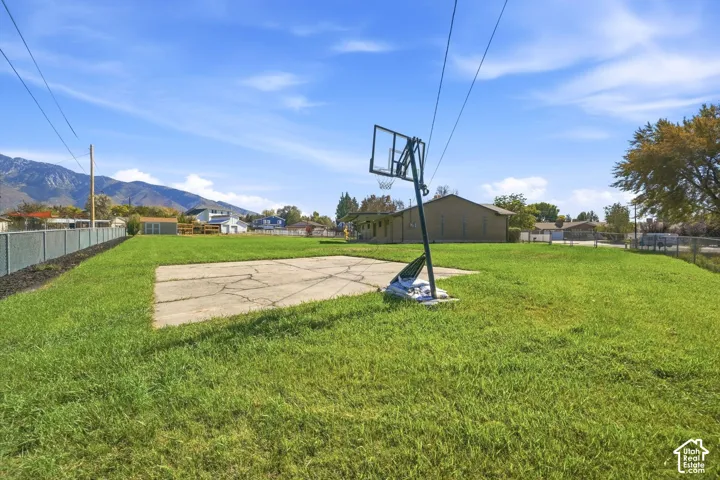 515 E 10695 S, Sandy, Utah 84070