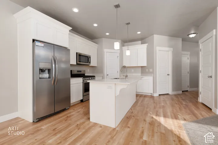 4111 W 1650 N #724, Lehi, Utah 84043