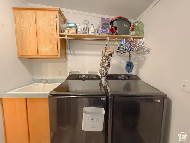 261 Lakeview, Layton, Utah 84041