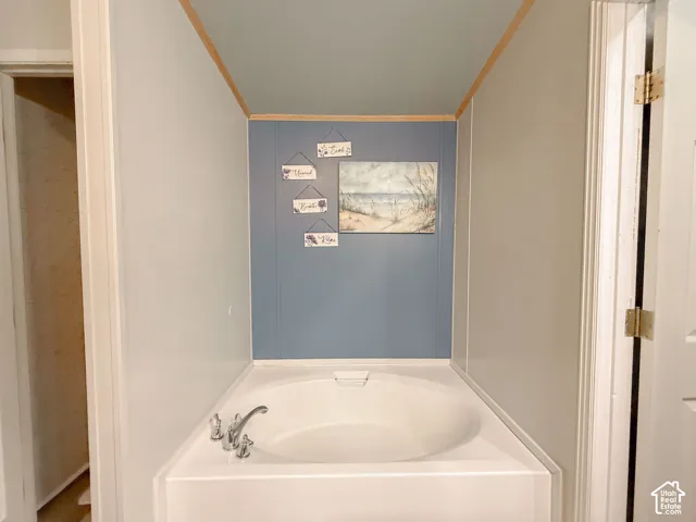 261 Lakeview, Layton, Utah 84041