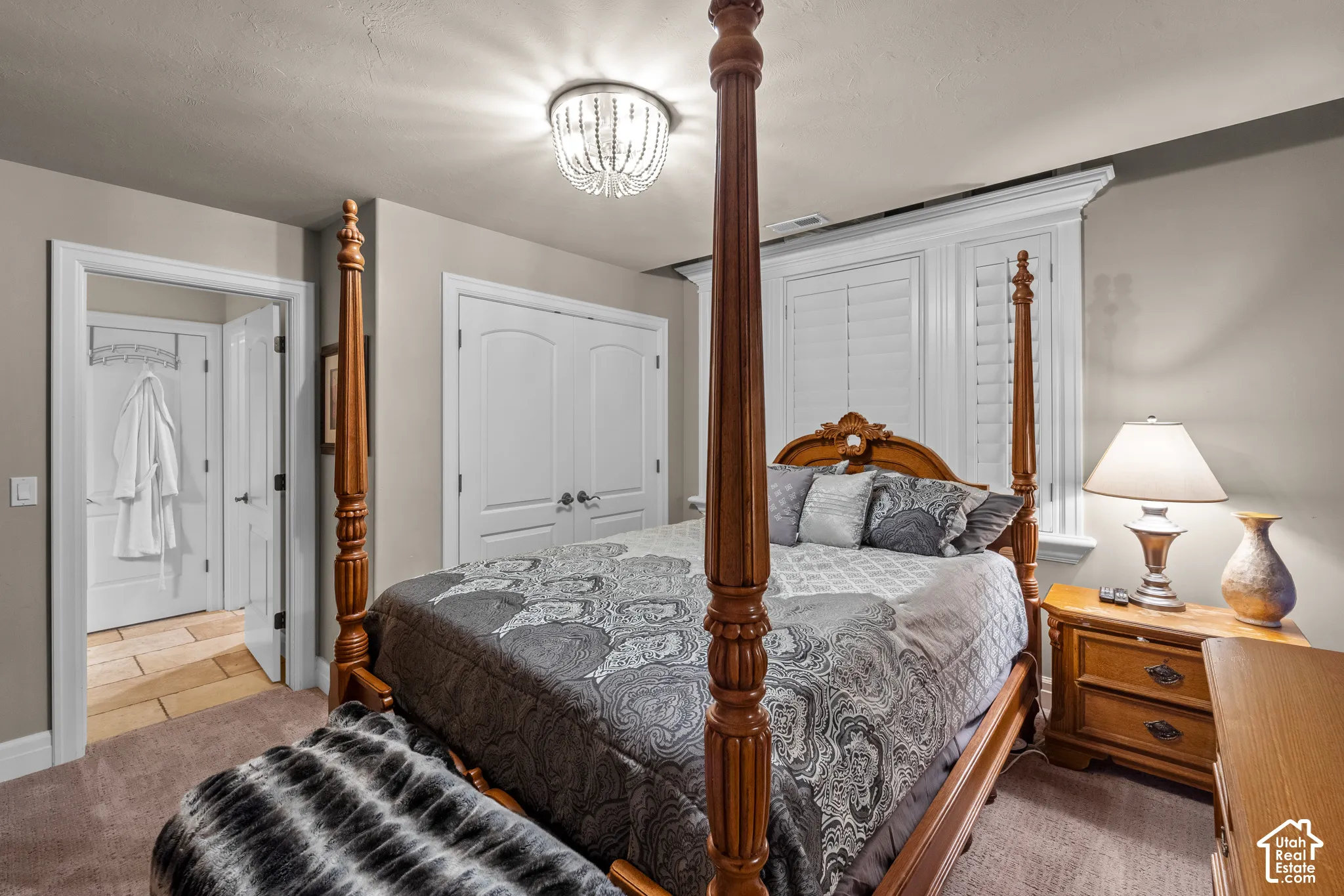 Looking through the second bedroom to the Jack and Jill  bathroom.