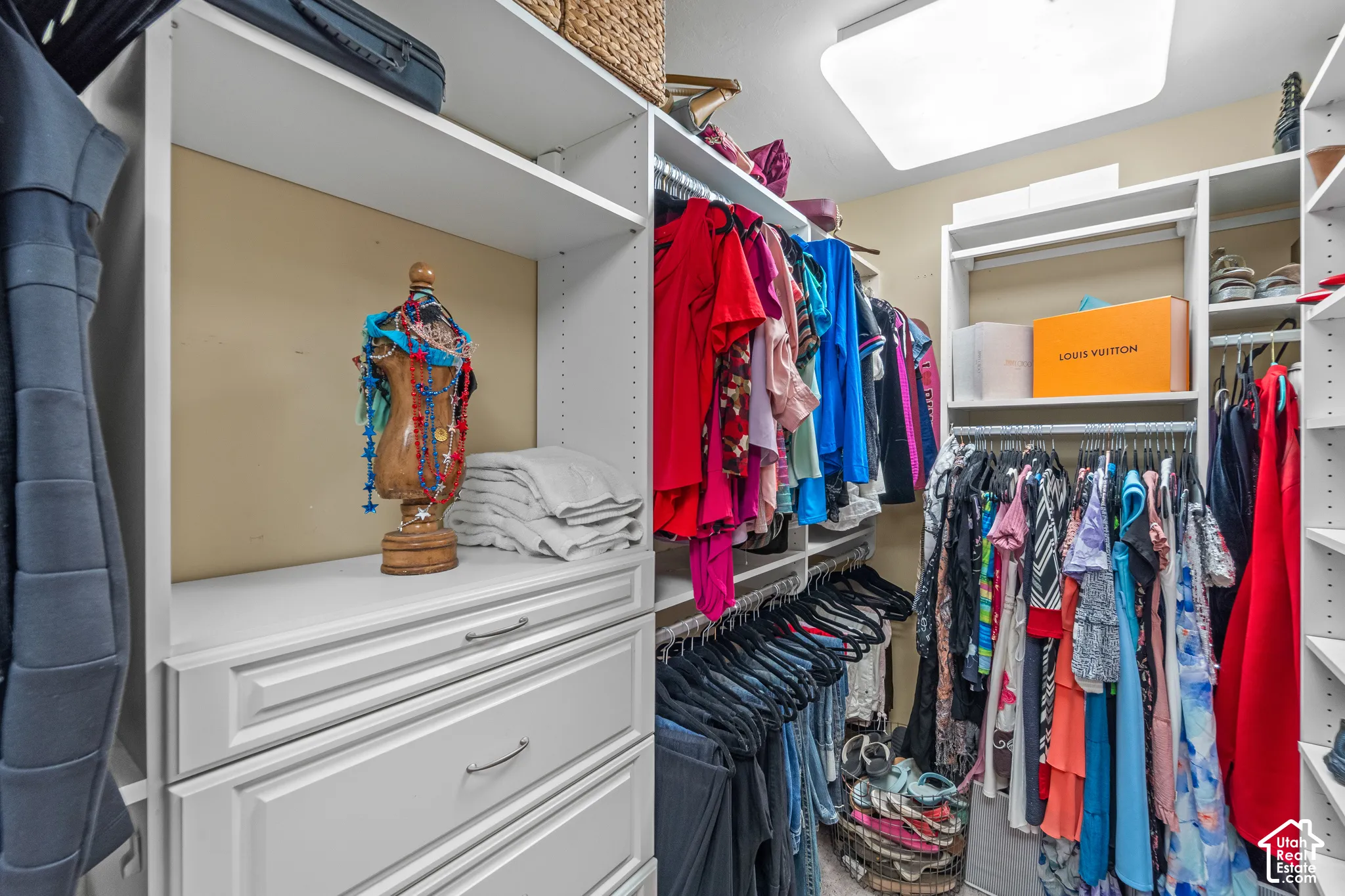Looking at the other side of the walk-in closet.