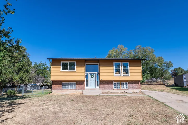 2804 W 4925 S, Roy, Utah 84067