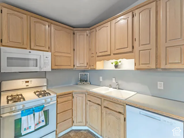3680 S Havasu Way, West Valley City, Utah 84120