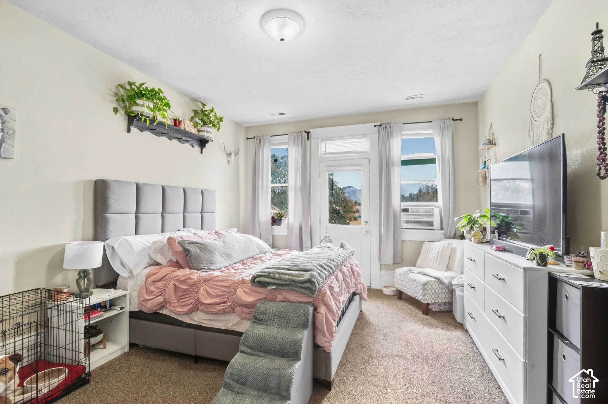 Victorian home bedroom