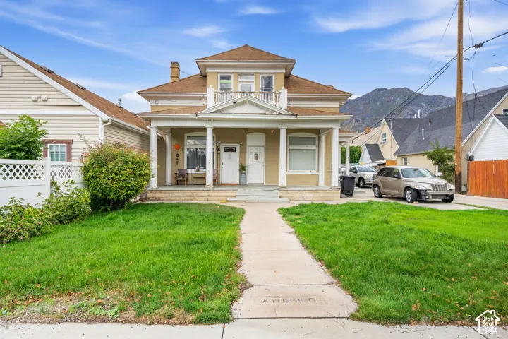 Victorian home is a legal duplex.