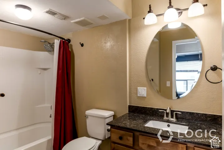 4629 S Quail Cv #l, Salt Lake City, Utah 84117
