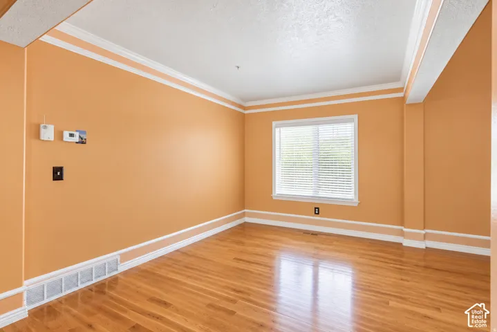 Formal dining room emptied of the current furnishings