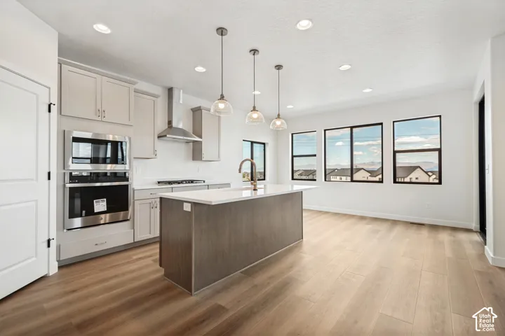 6687 S Shadow Peak Rd #37, West Jordan, Utah 84081