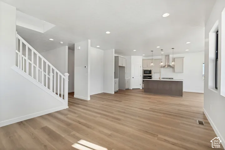 6687 S Shadow Peak Rd #37, West Jordan, Utah 84081