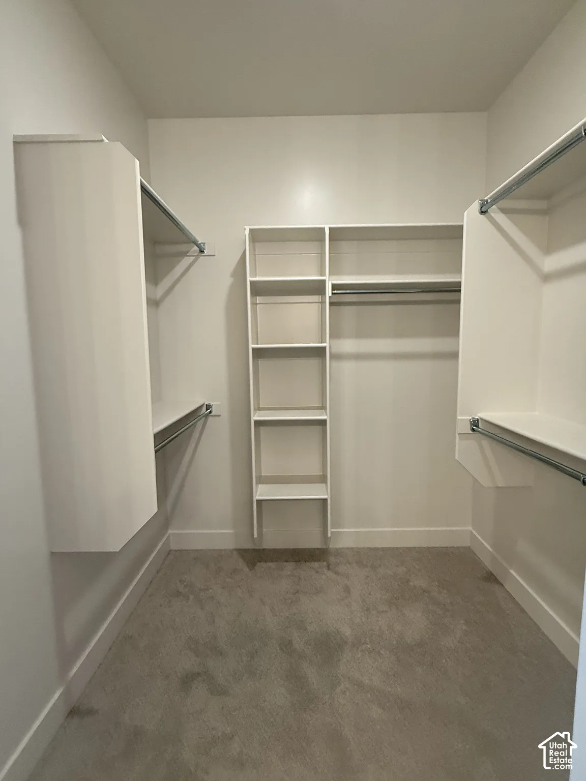 Walk in closet