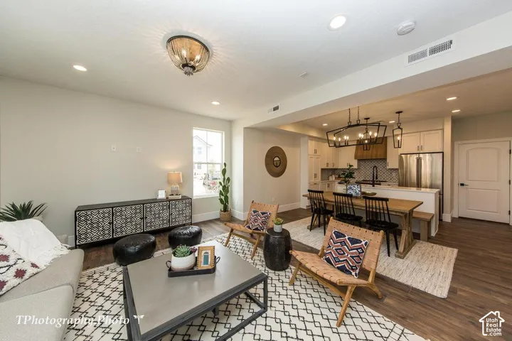 Representative photos of the same floor plan. Actual home may differ in finishes, colors, and options.