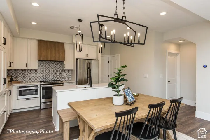 Representative photos of the same floor plan. Actual home may differ in finishes, colors, and options.