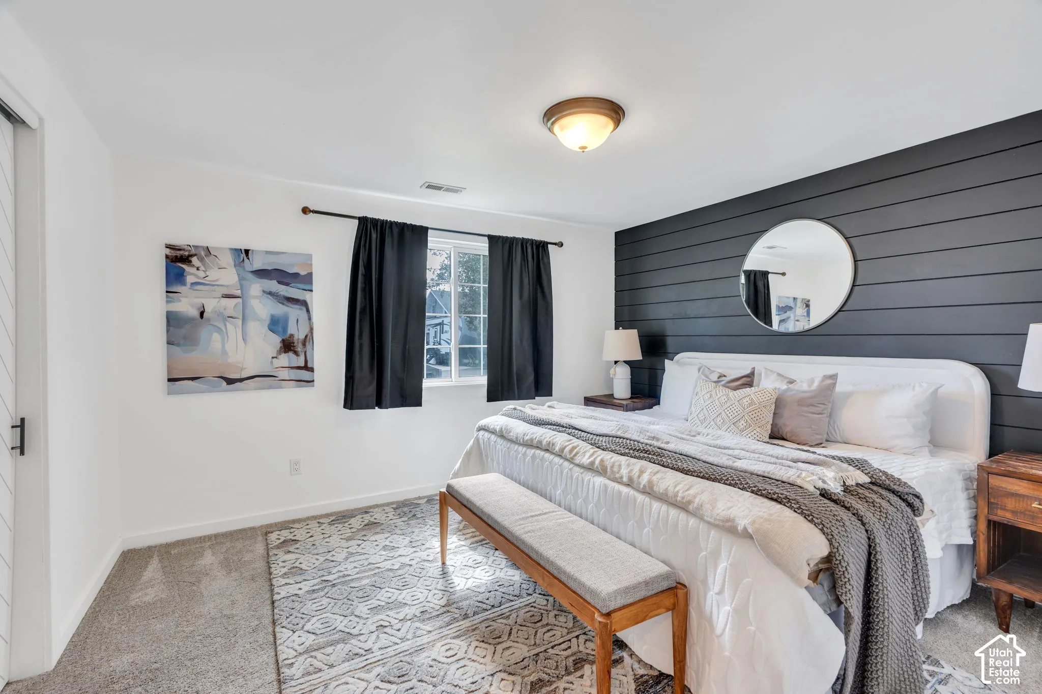 Open primary bedroom