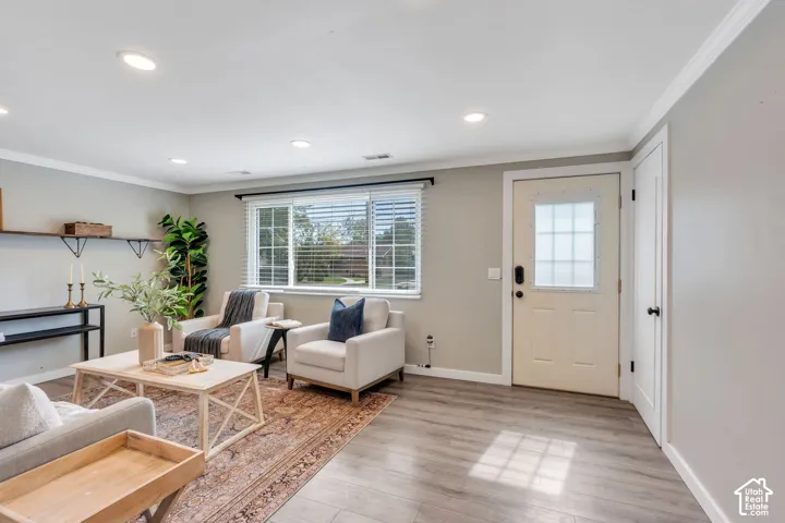 Bright open entry
