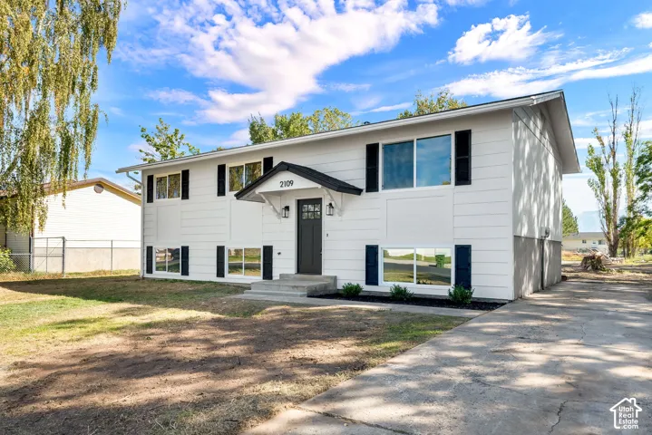 2109 S 3400 W, Syracuse, Utah 84075