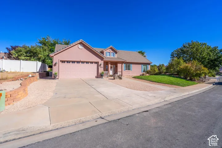 3450 Adobe Dr, Santa Clara, Utah 84765