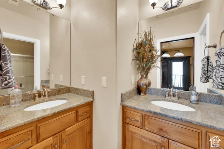 192 E Lakeside Ct, Saratoga Springs, Utah 84045