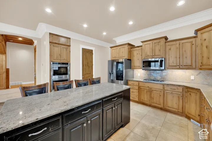 192 E Lakeside Ct, Saratoga Springs, Utah 84045