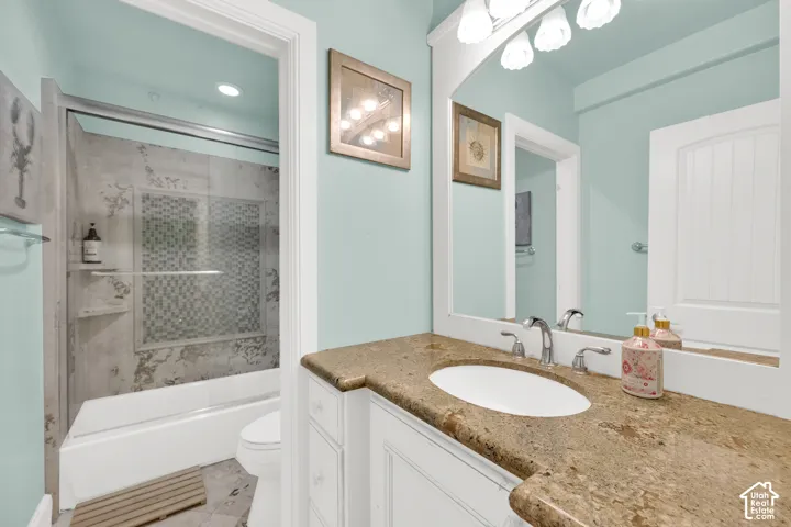 192 E Lakeside Ct, Saratoga Springs, Utah 84045