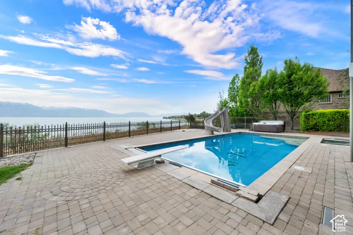 192 E Lakeside Ct, Saratoga Springs, Utah 84045