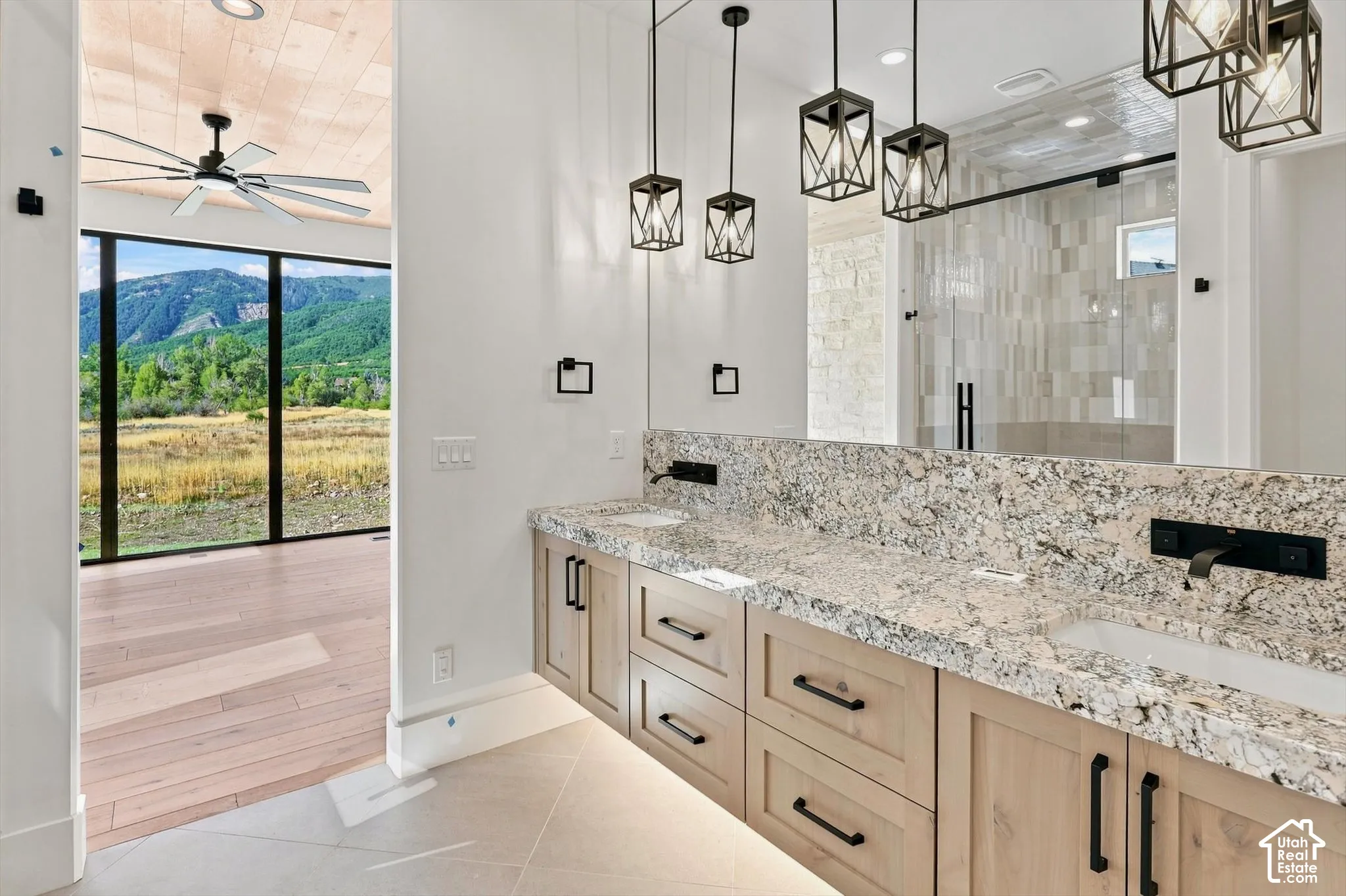 Dual vanity with granite countertop and integrated sinks