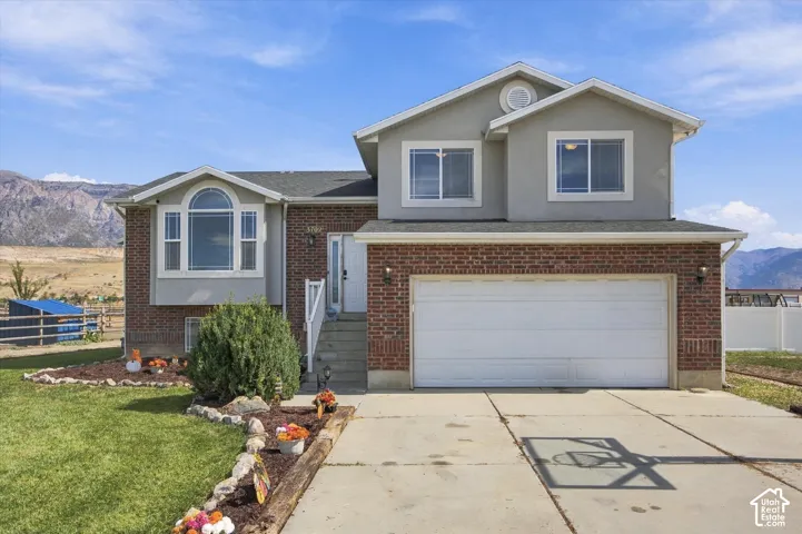 3702 N Higley Rd, Farr West, Utah 84404