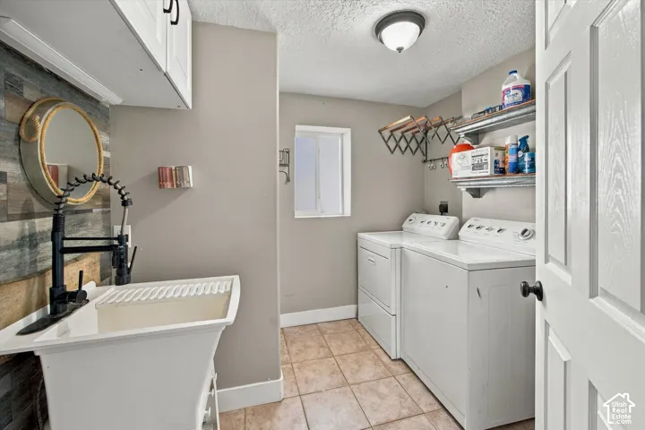 3702 N Higley Rd, Farr West, Utah 84404