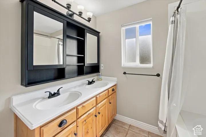 3702 N Higley Rd, Farr West, Utah 84404